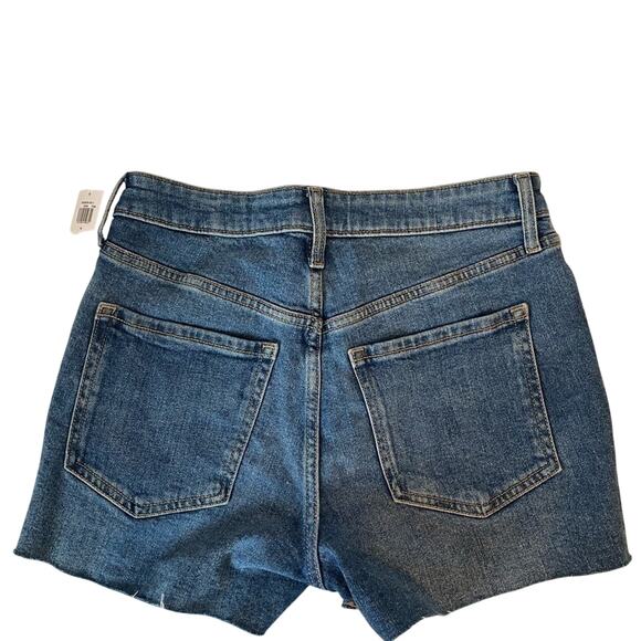 OLD Navy Women's 4 High-Rise O.G. Straight Secret-Smooth Pockets Ripped Cut Offs - Picture 4 of 8